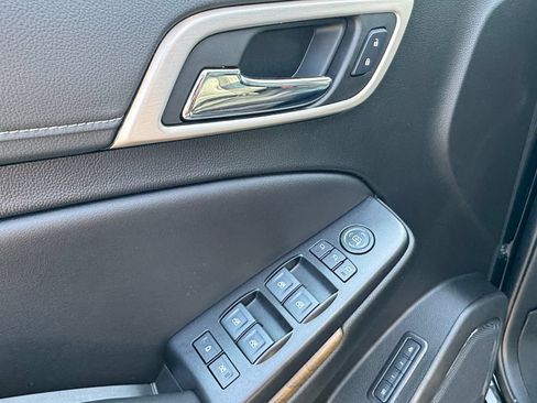 Used 2020 GMC Yukon Denali w/ Open Road Package AWD/4WD image 18