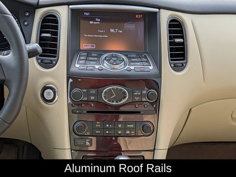 Used 2017 INFINITI QX50 2WD w/ Premium Plus Package image 16