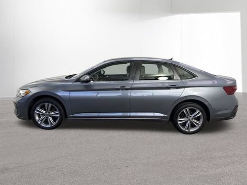 Used 2023 Volkswagen Jetta SE FWD image 29