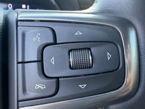 Used 2022 Chevrolet Tahoe Premier RWD image 8