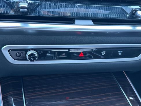 New 2026 BMW X5 xDrive40i w/ M Sport Package image 18