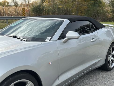 Used 2016 Chevrolet Camaro SS image 15