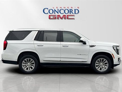Used 2025 GMC Yukon Denali image 3