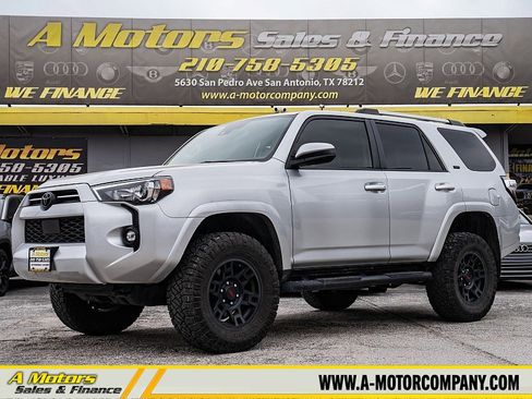 Used 2022 Toyota 4Runner SR5 RWD image 1