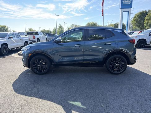 Used 2024 Buick Encore GX Sport Touring AWD/4WD image 7
