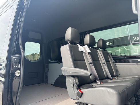New 2026 Mercedes-Benz Sprinter 2500 image 21