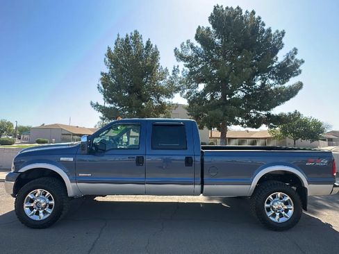 Used 2005 Ford F350 Lariat AWD/4WD image 1