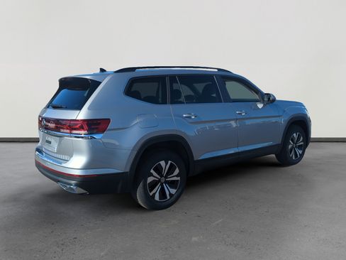 New 2026 Volkswagen Atlas SE image 5