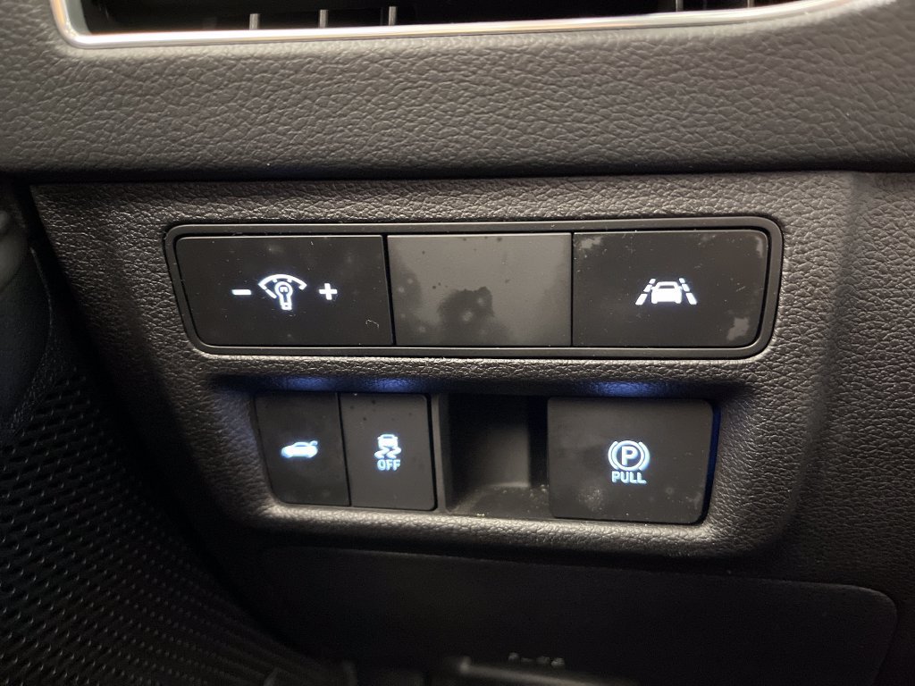 Certified 2022 Hyundai Sonata Limited FWD image 30