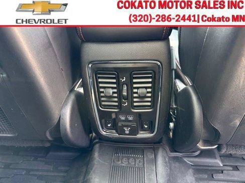 Used 2021 Jeep Grand Cherokee Trailhawk w/ Trailhawk Luxury Group AWD/4WD image 15