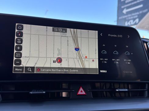 Used 2023 Kia Sportage EX image 22