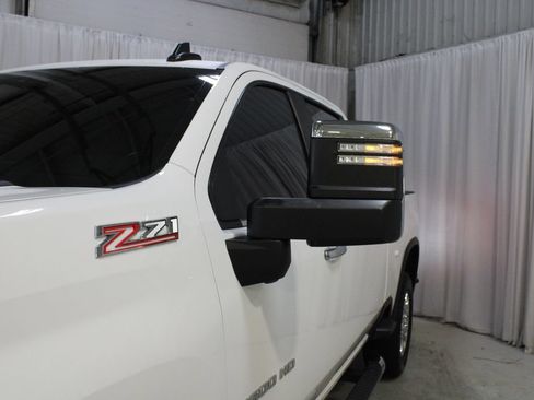 Used 2025 Chevrolet Silverado 2500 LT w/ Z71 Chrome Sport Edition AWD/4WD image 35