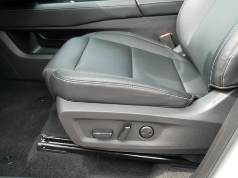 Certified 2025 Nissan Murano SL AWD/4WD image 20