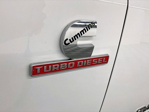 Used 2022 RAM 2500 Big Horn image 30