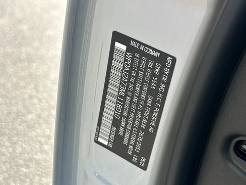 Used 2021 Porsche Panamera image 33