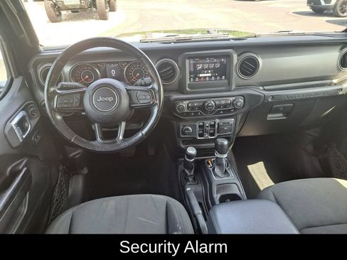 Used 2022 Jeep Wrangler Unlimited Sport AWD/4WD image 9
