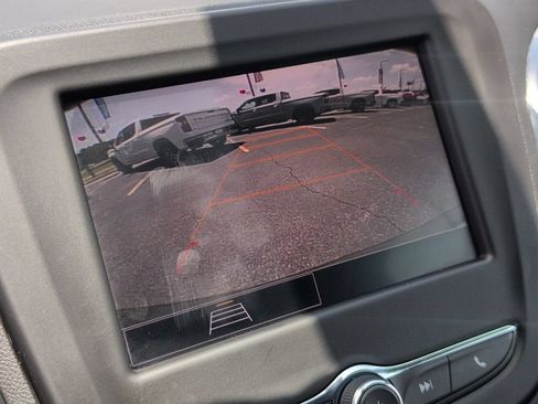 Used 2024 Chevrolet Equinox RS FWD image 21