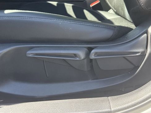 Used 2025 Honda Civic Sport image 14