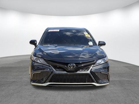 Used 2023 Toyota Camry XSE FWD image 6