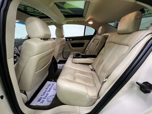 Used 2015 Lincoln MKS w/ Equipment Group 101A FWD image 27
