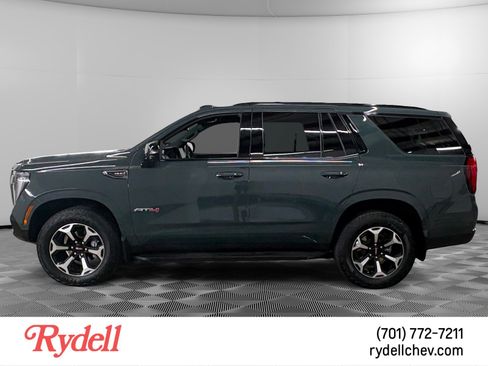 Used 2026 GMC Yukon AT4 AWD/4WD image 2