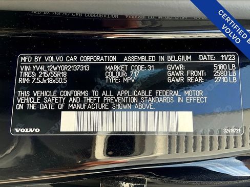 Certified 2024 Volvo V60 B5 Cross Country Plus image 40