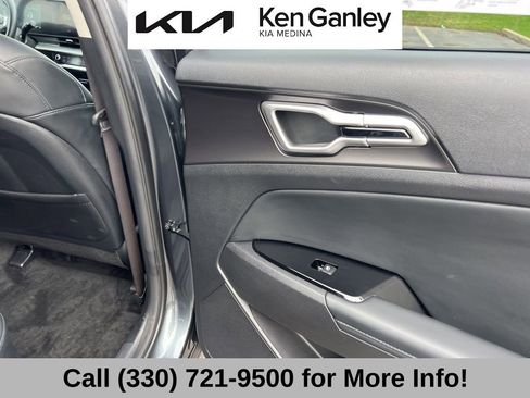 Certified 2024 Kia Sportage EX image 52