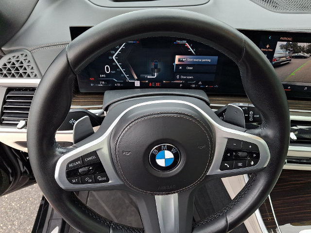 Used 2024 BMW X5 xDrive40i w/ M Sport Package AWD/4WD image 19