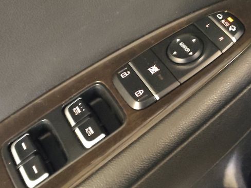 Used 2018 Kia Optima EX image 27