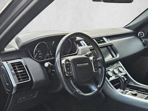 Used 2016 Land Rover Range Rover Sport HSE image 10