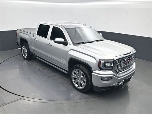 Used 2018 GMC Sierra 1500 Denali w/ Denali Ultimate Package image 15