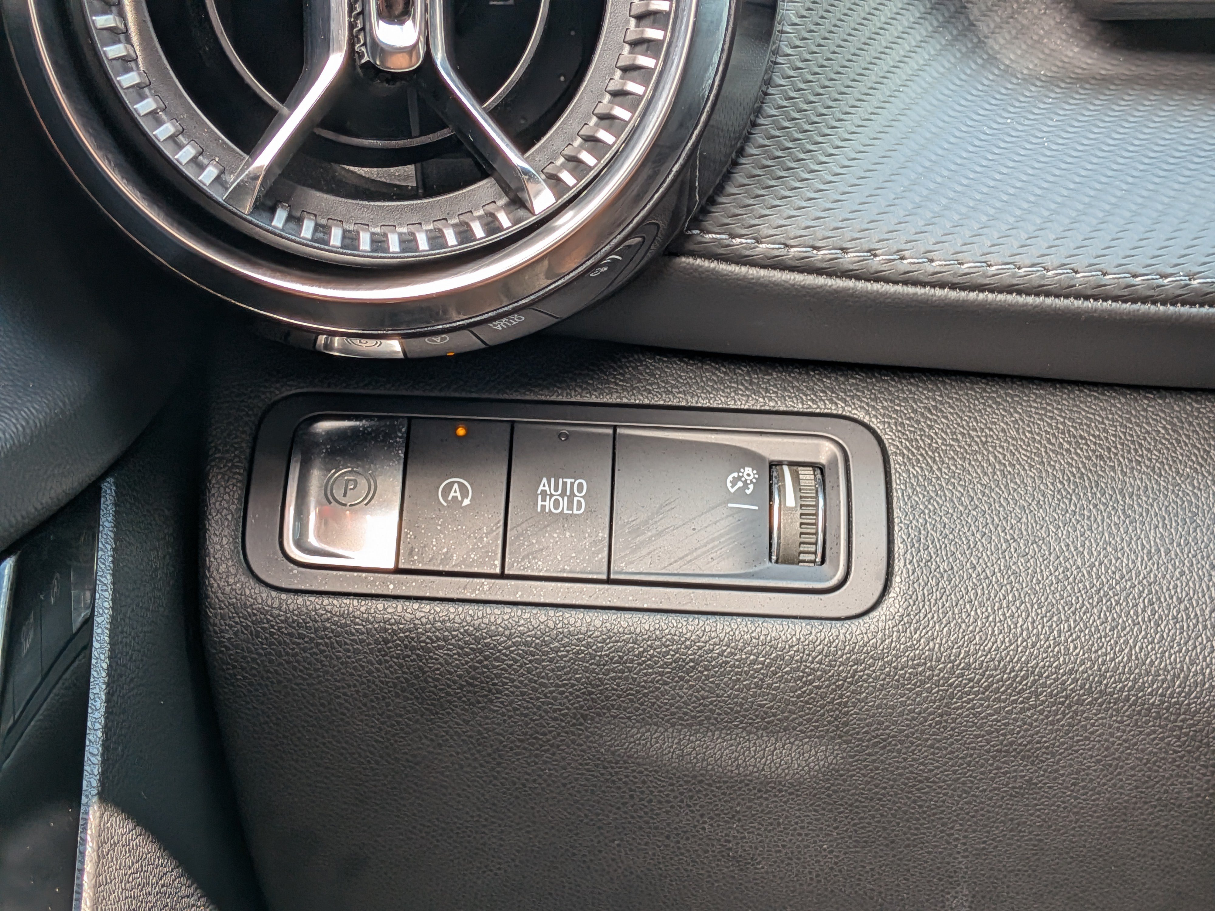 Used 2025 Chevrolet Equinox LT FWD image 22