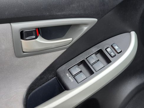 Used 2012 Toyota Prius Two FWD image 33