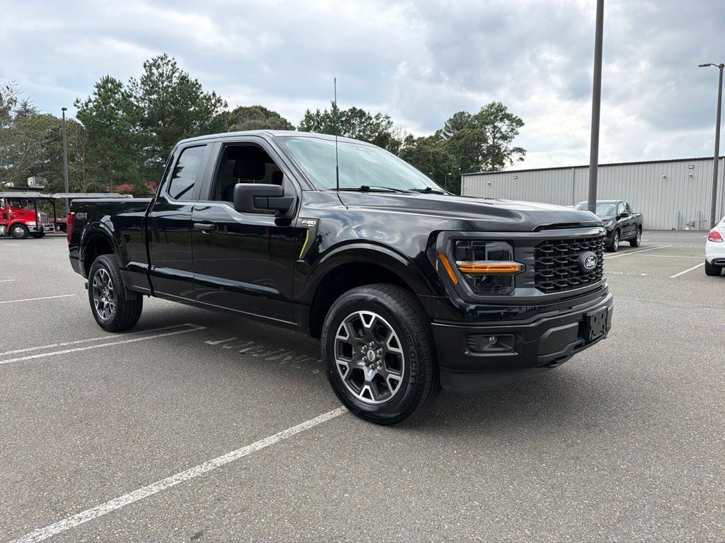 Used 2024 Ford F150 STX AWD/4WD image 4