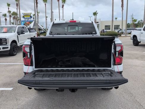 Used 2025 Ford Ranger Raptor AWD/4WD image 13
