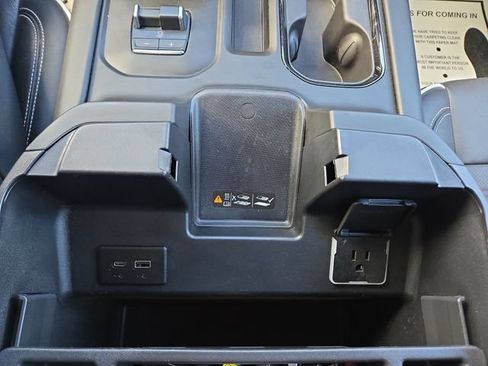 Used 2024 GMC Sierra 1500 AT4X AWD/4WD image 22