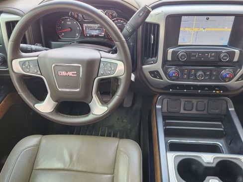 Used 2015 GMC Sierra 1500 SLT image 28