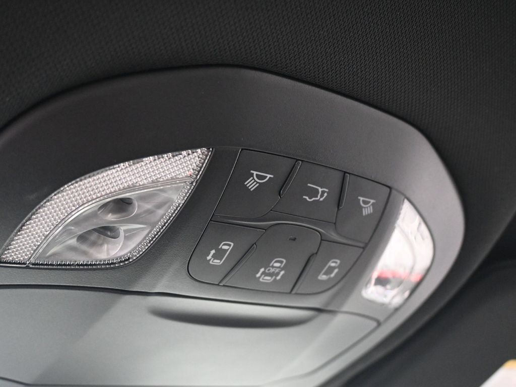 New 2026 Chrysler Pacifica Select FWD image 21