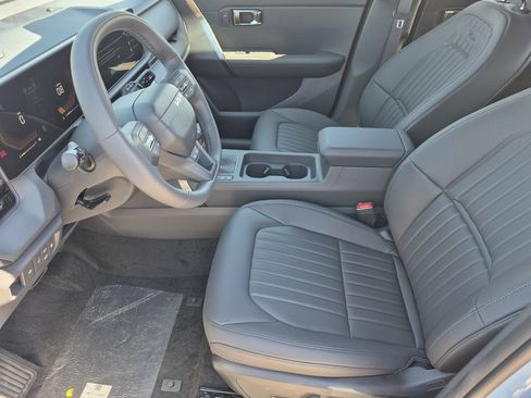 New 2027 Kia Seltos X-Line S w/ X-Line S Premium Package AWD/4WD image 10
