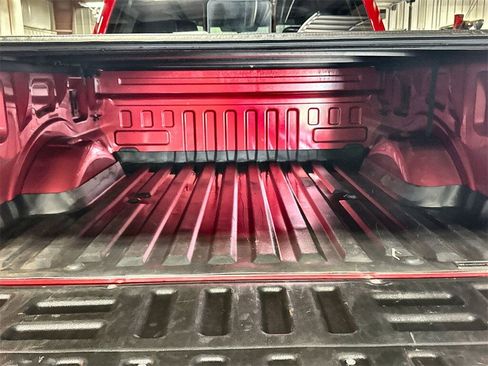 Used 2020 Ford F150 Lariat image 28