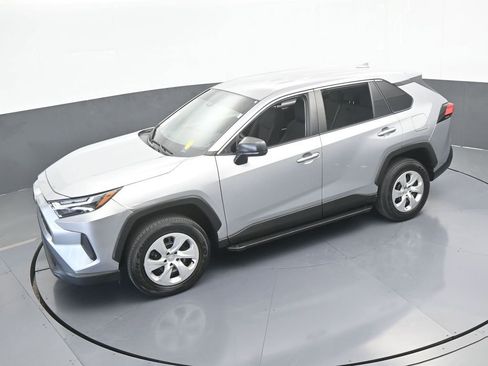Used 2023 Toyota RAV4 LE image 45
