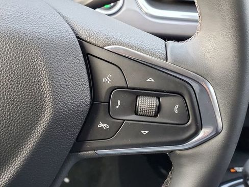 Certified 2024 Chevrolet Trax ACTIV w/ Sunroof Package image 23