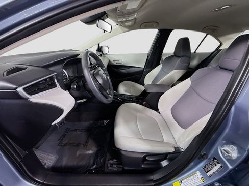 Used 2020 Toyota Corolla LE image 21