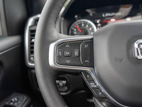 Used 2025 RAM 1500 Big Horn AWD/4WD image 24