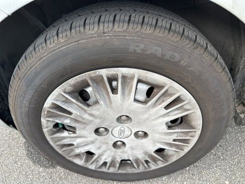 Used 2017 Ford Fiesta S image 12