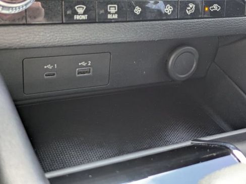 Used 2024 Mitsubishi Outlander ES FWD image 22
