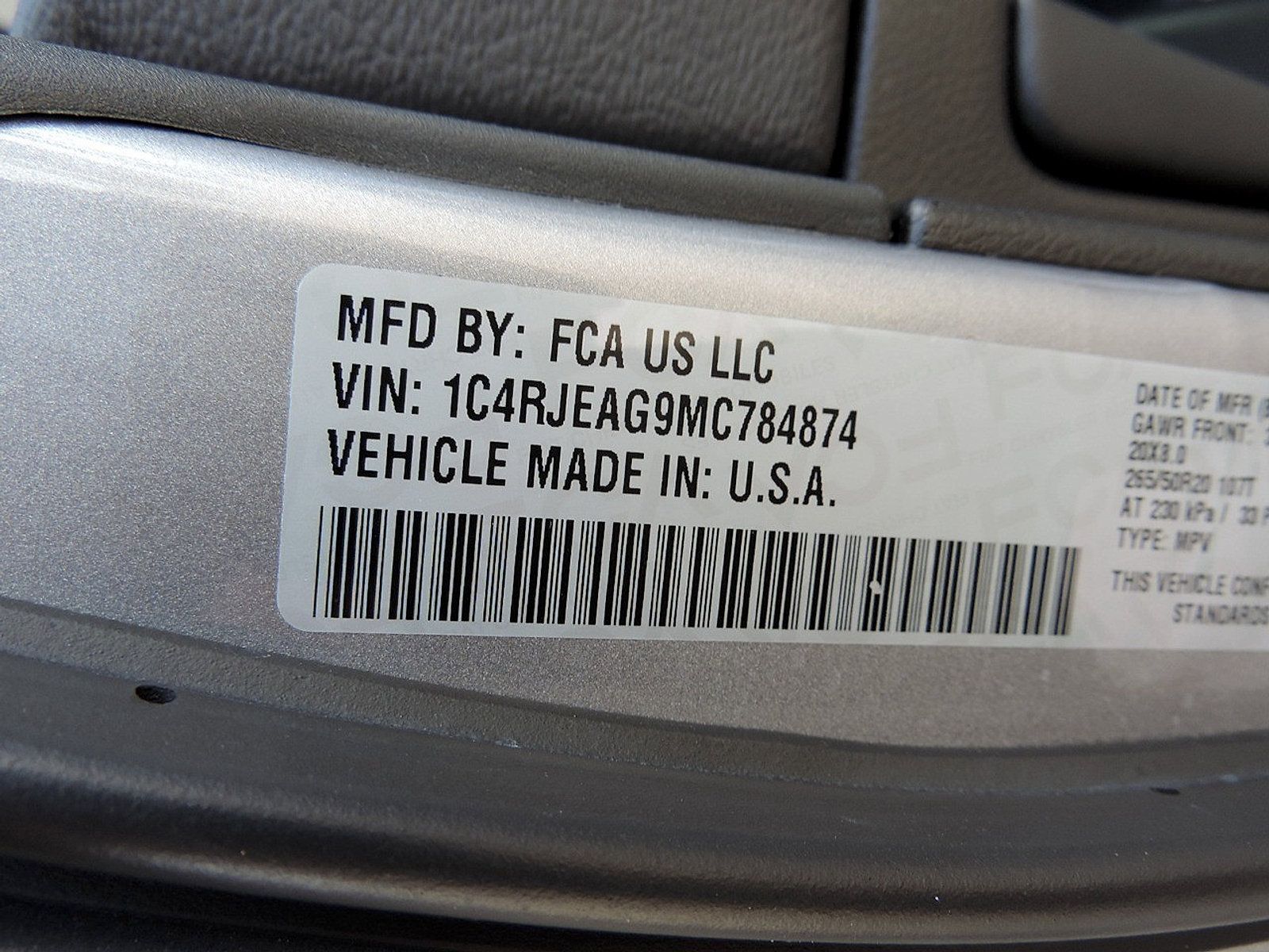 Used 2021 Jeep Grand Cherokee Laredo X RWD image 11
