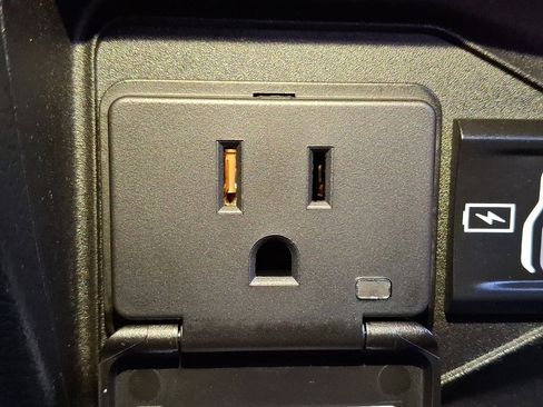 Certified 2022 Jeep Grand Cherokee Trailhawk w/ ADV Protech Group II image 29