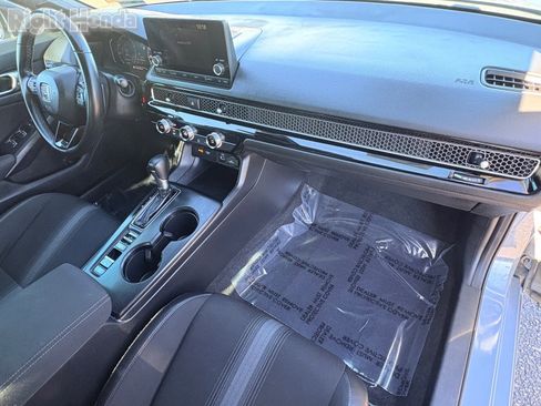 Used 2023 Honda Civic Sport image 29