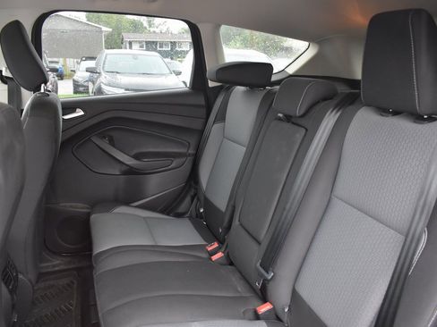 Certified 2018 Ford Escape SE w/ SE Sync 3 Package image 8